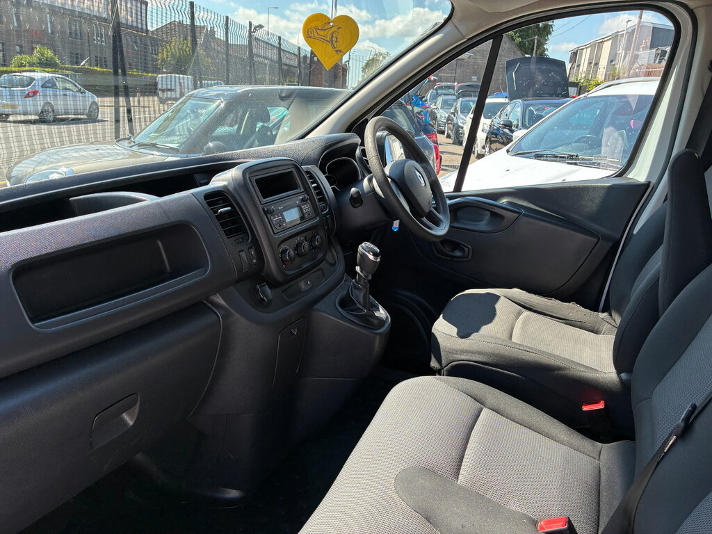 Renault Trafic 1.6 Dci 27 Business Swb Standard Roof Euro 6 White #9