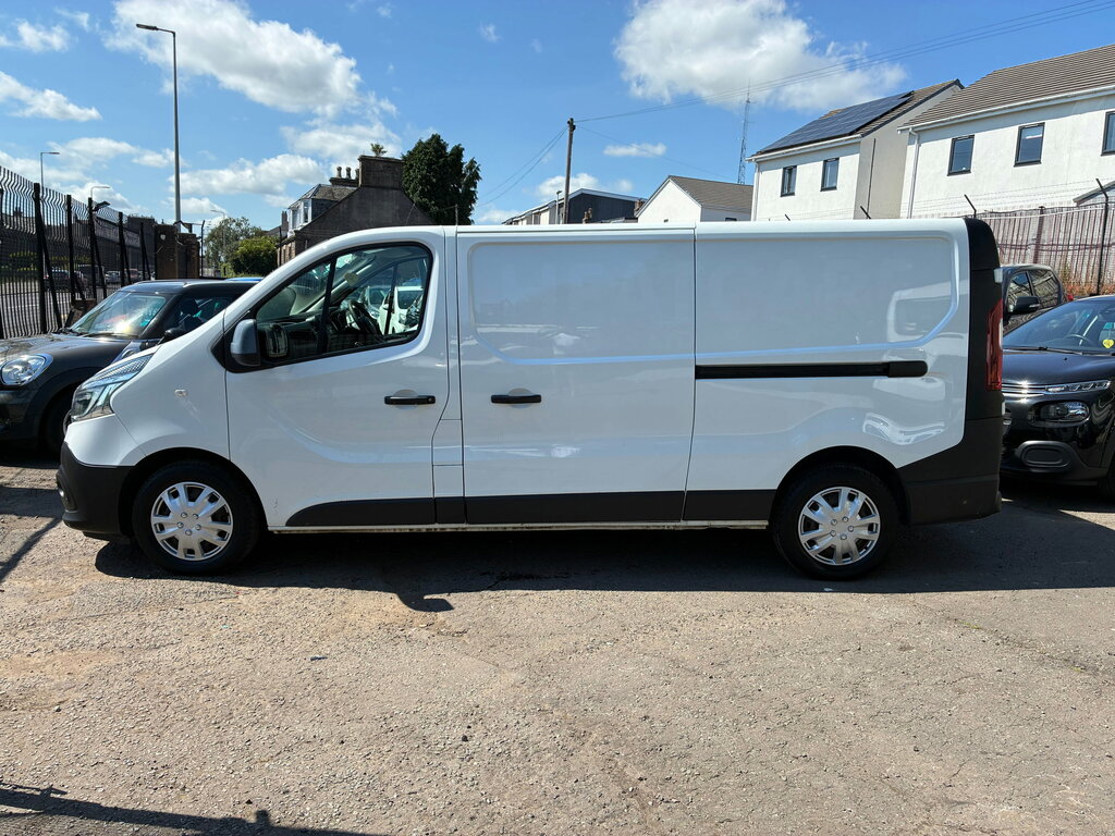 Renault Trafic 2.0 Dci Energy 30 Business Panel Van Ma White #4