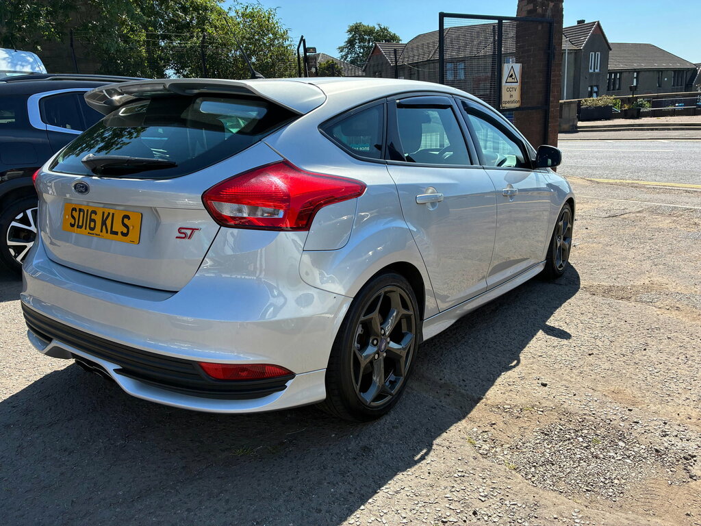 Ford Focus 2.0 Tdci St-1 Hatchback Euro 6 Silver #6