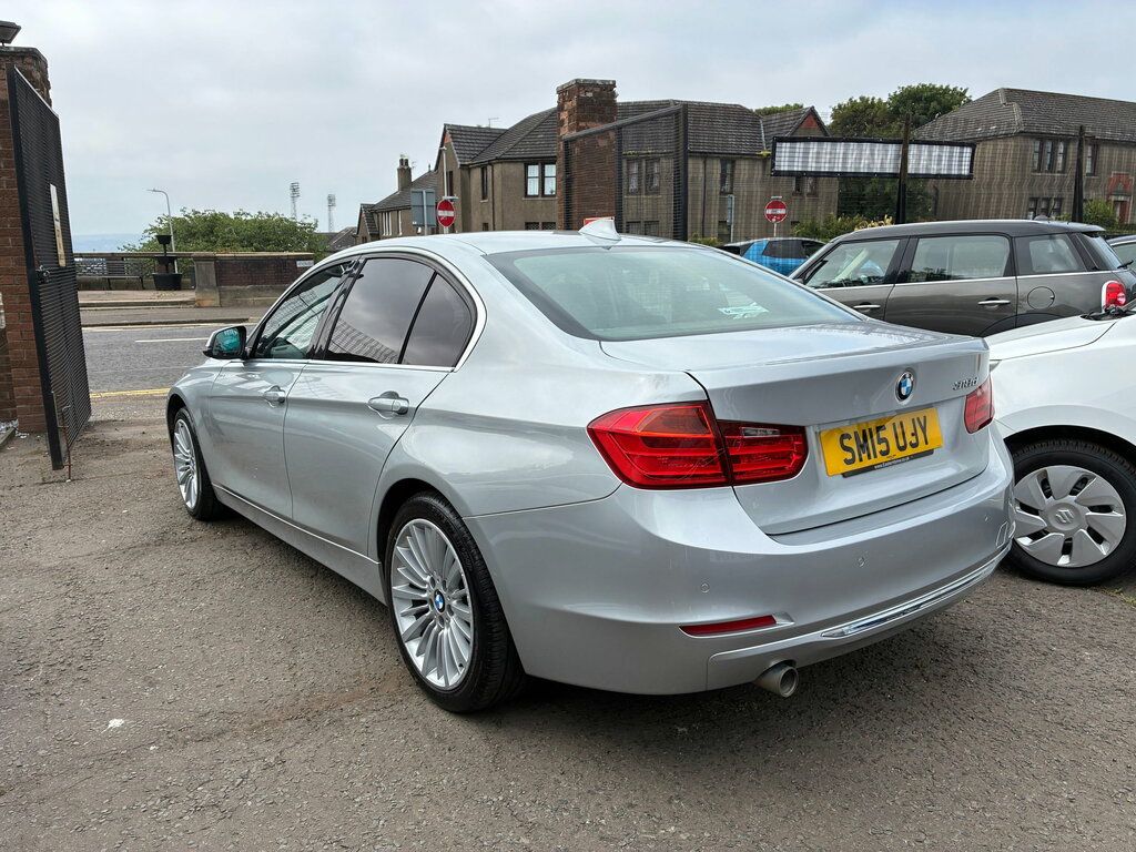 BMW 3 Series 2.0 318D Luxury Saloon Euro 5 S Silver #3