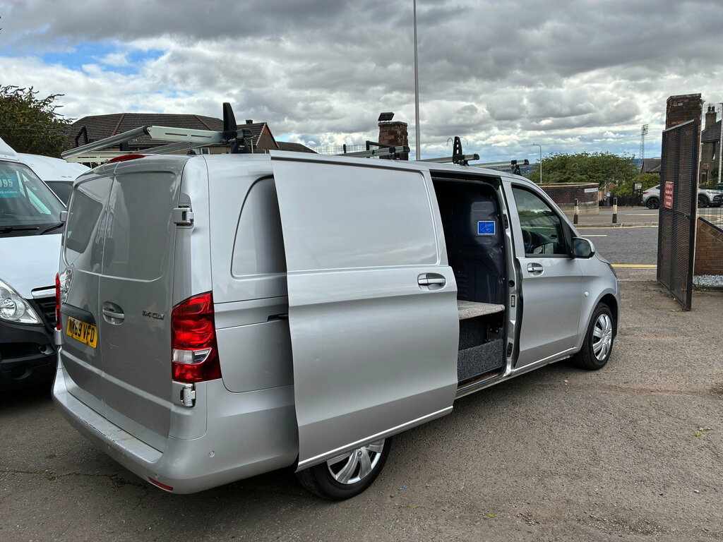 Mercedes-Benz Vito 2.1 114 Bluetec Select Black #7