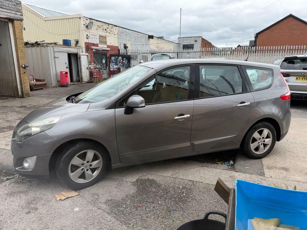 Renault Grand Scenic 1.5 Dci Dynamique Tomtom Euro 5 Grey #4
