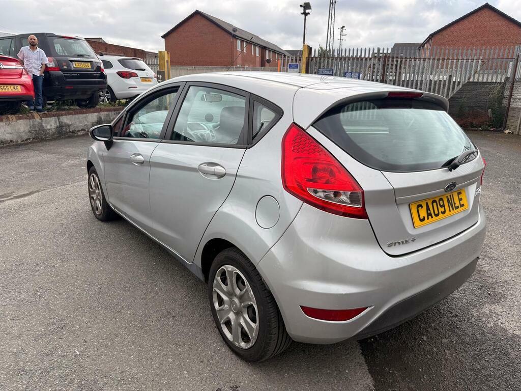 Ford Fiesta 1.25 Style Silver #5