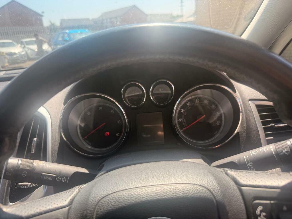 Vauxhall Astra 1.8I 16V Sport Twin Top 185 Gk Silver #11