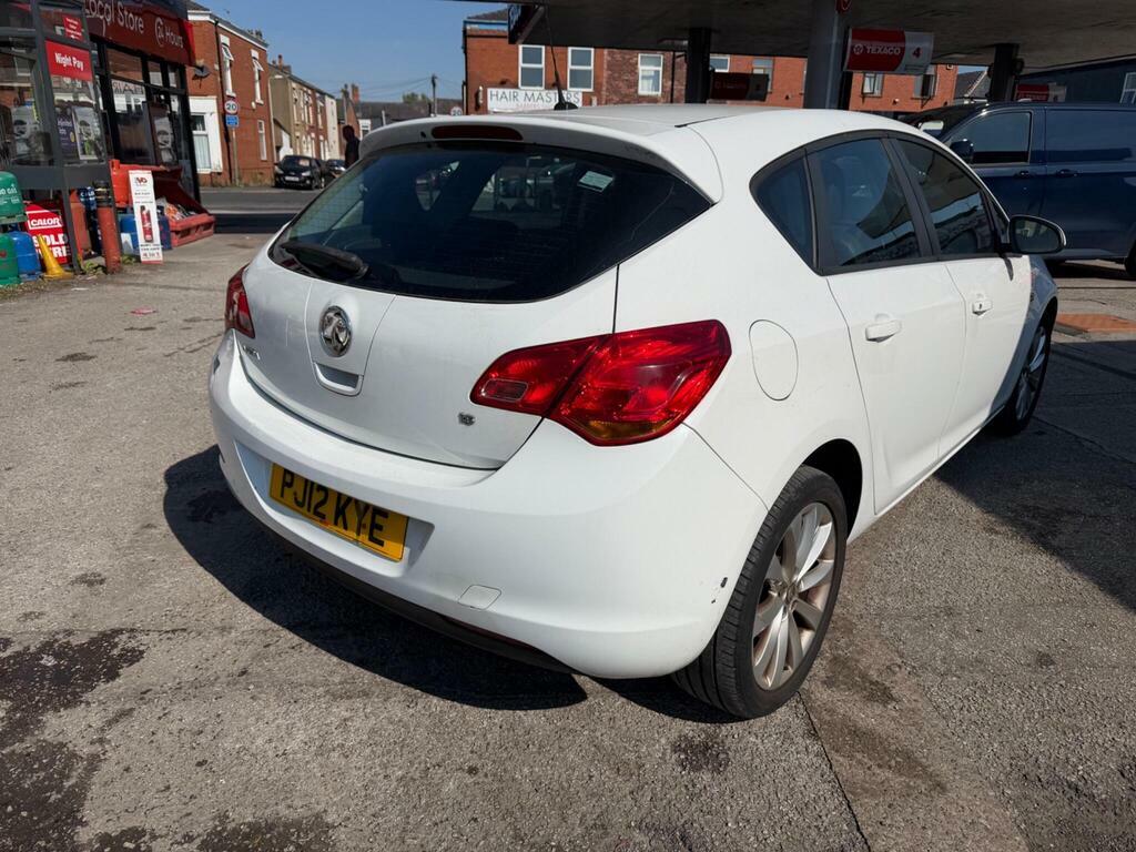 Vauxhall Astra 1.6 16V Active Limited Edition Euro 5 White #6