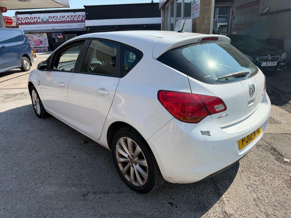 Vauxhall Astra 1.7 Cdti Ecoflex Sri Sports Tourer Euro 5 Ss White #8