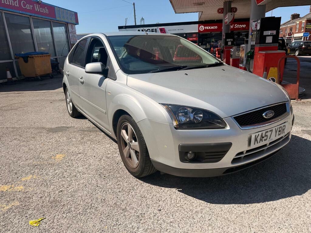 Ford Focus 1.6 Zetec Climate Silver