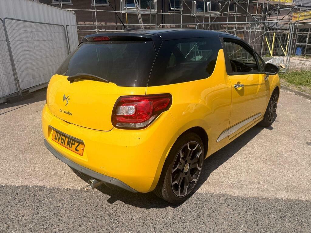 Citroen DS3 Hatchback White #8