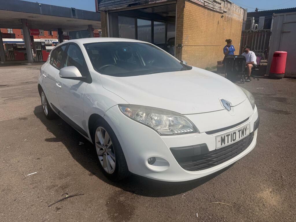 Renault Megane 1.6 16V I-music Euro 5 White