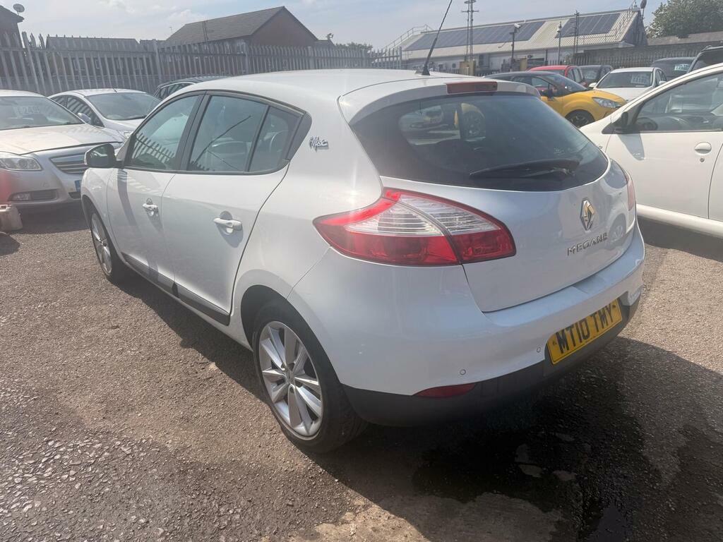 Renault Megane 1.6 Expression Vvt 100 Bhp Red #8