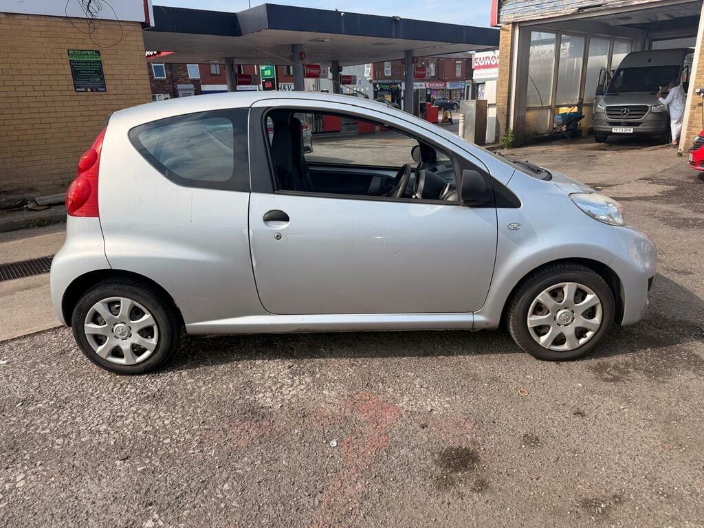 Peugeot 107 1.0 12V Urban Lite Euro 5 Silver #5