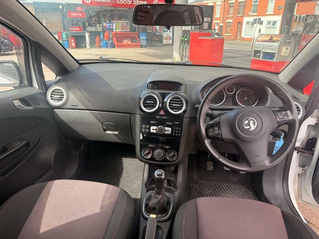 Vauxhall Corsa 1.2L Sxi Silver #10