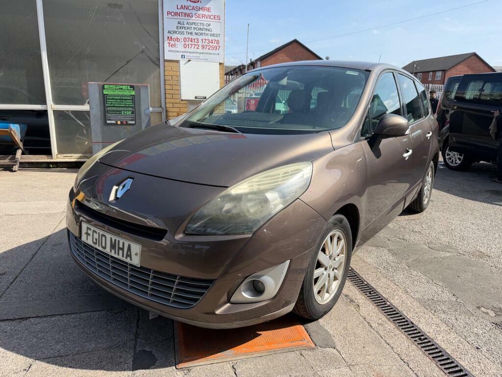 Renault Grand Scenic 1.5 Dci Privilege Tomtom Euro 4 Brown #3