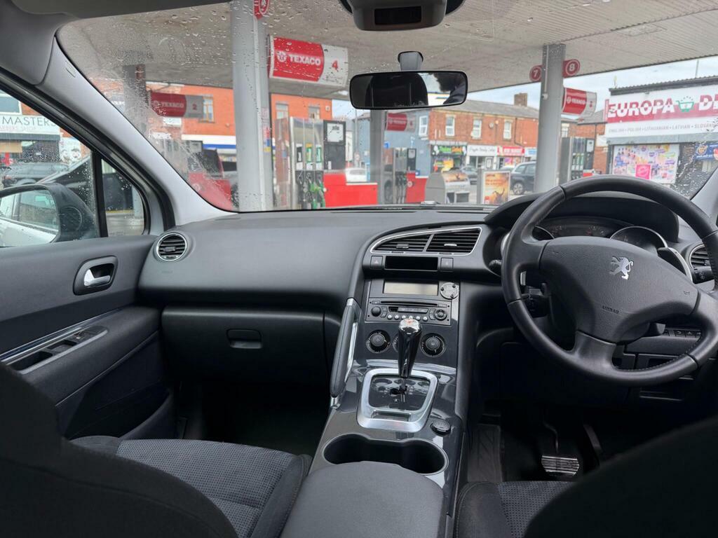 Peugeot 3008 Active Silver #10