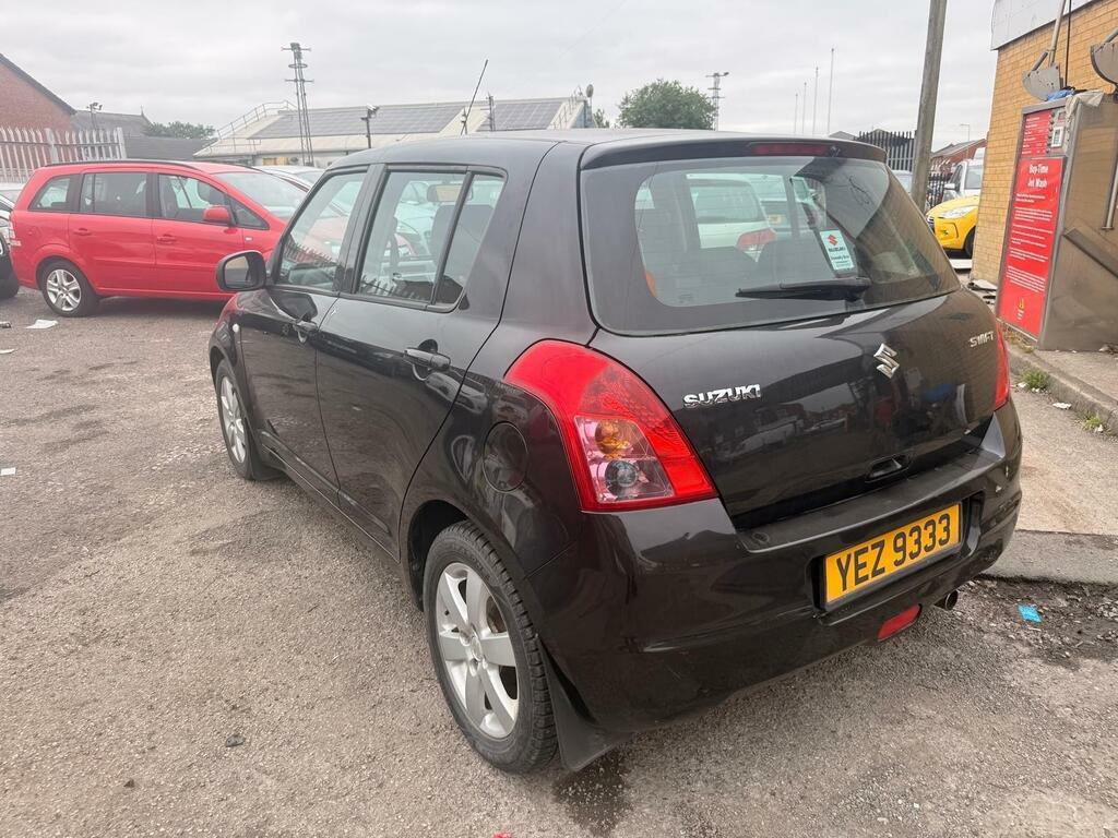 Suzuki Swift 1.5 Glx Black #6