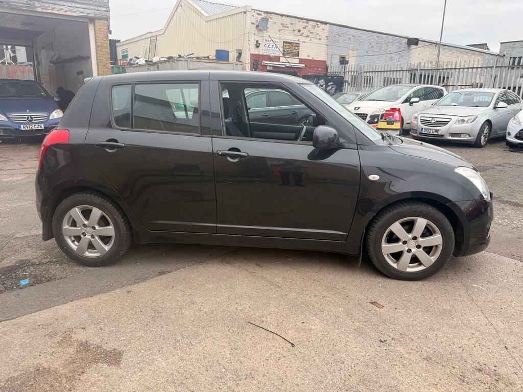 Suzuki Swift 1.5 Glx Black #5