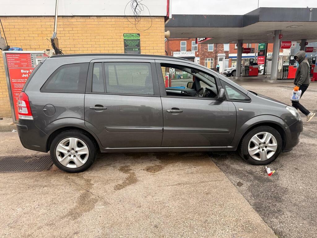 Vauxhall Zafira 1.6 16V Exclusiv Euro 5 Grey #4