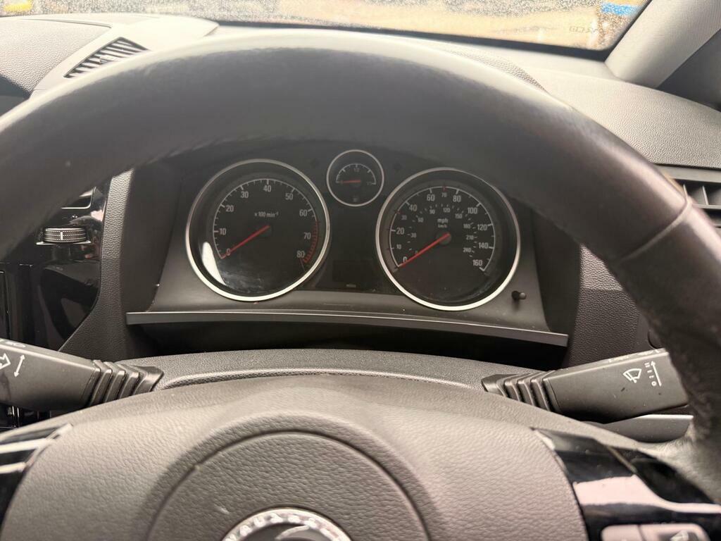 Vauxhall Zafira Design Black #11