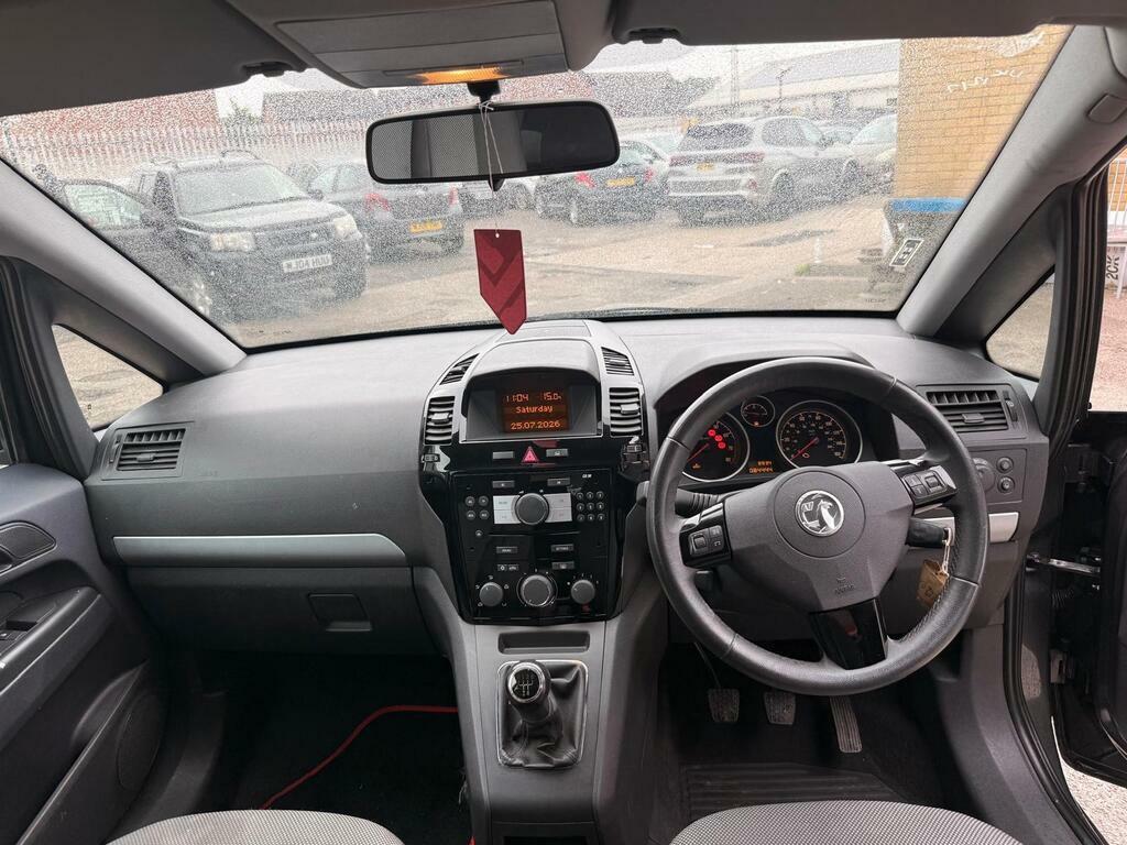 Vauxhall Zafira Design Black #10