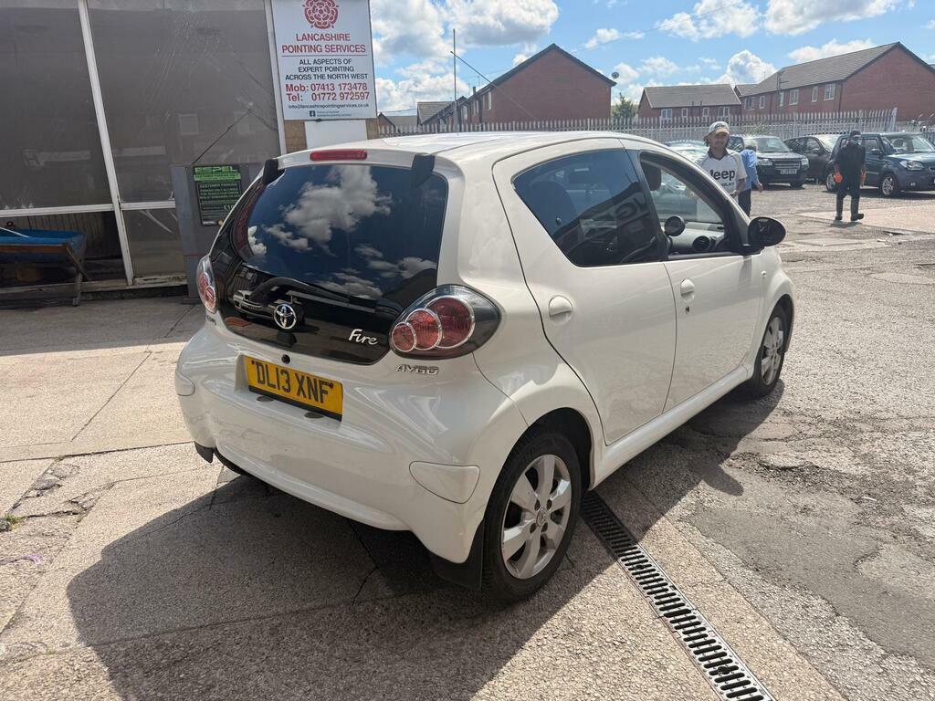 Toyota Aygo Hatchback Vvt-i Fire Ac 2013 White #8