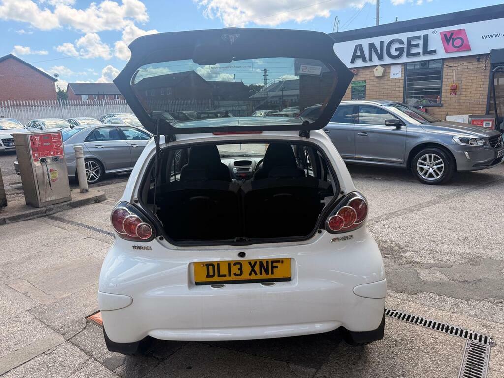 Toyota Aygo Hatchback Vvt-i Fire Ac 2013 White #9