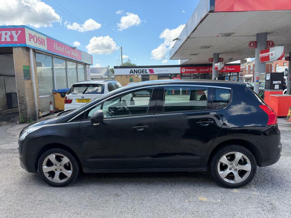 Peugeot 3008 Hdi Active Black #4