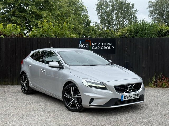 Volvo V40 2016 2.0 D2 R-design Pro Hatchback KV66XEB Silver