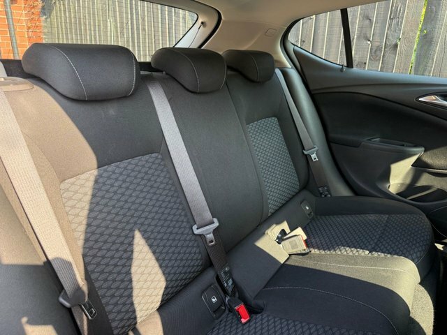 Vauxhall Astra 2016 1.0I Turbo Ecoflex Design Hatchback Petro Black #5