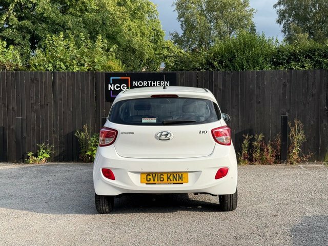 Hyundai I10 2016 1.0 Blue Drive Premium Hatchback M GV16KNM White #6