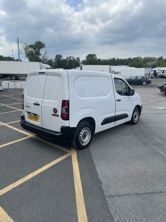 Fiat Doblo   #5