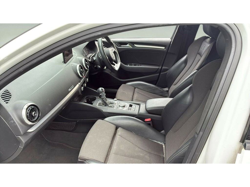 Audi A3 2.0 Tdi Black Edition S Tronic Euro 6 Ss White #3