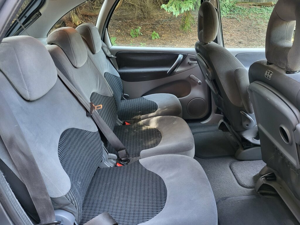 Citroen Xsara Picasso Mpv Blue #17