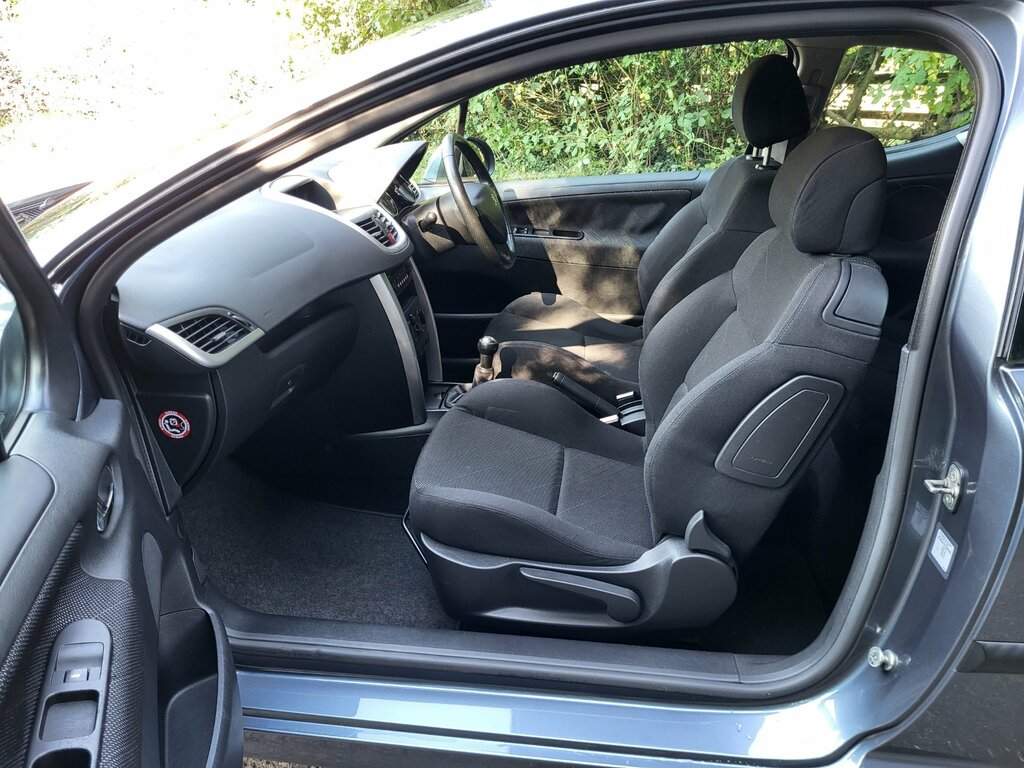 Peugeot 207 S Blue #19
