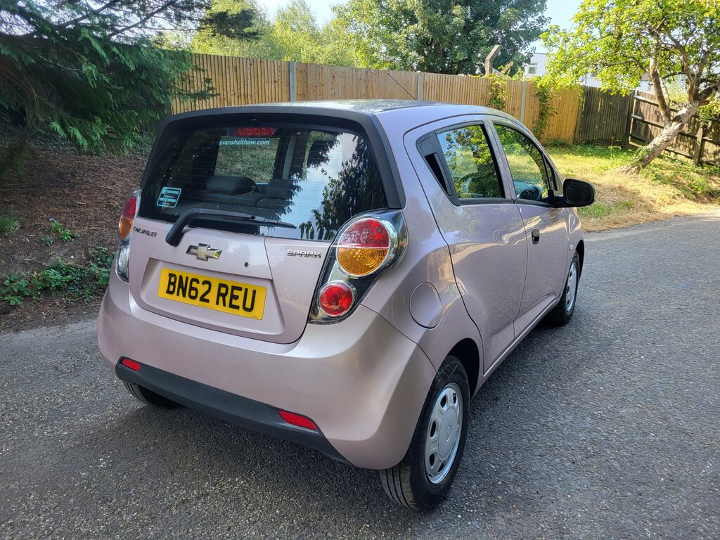 Chevrolet Spark 1.0I Hatchback Euro 5 No Ac Pink #3