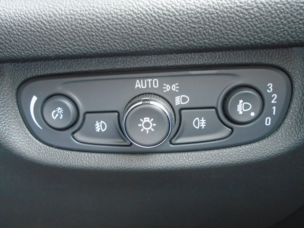 Vauxhall Insignia 1.5T Elite Nav Red #28