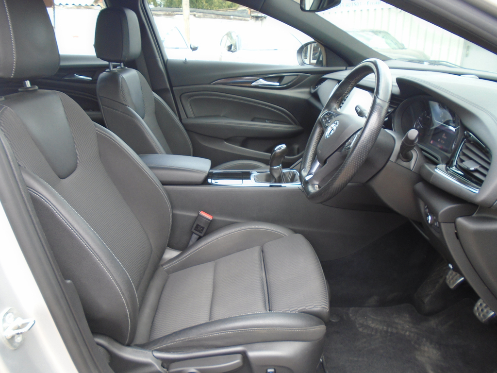 Vauxhall Insignia 1.5T Elite Nav Red #15