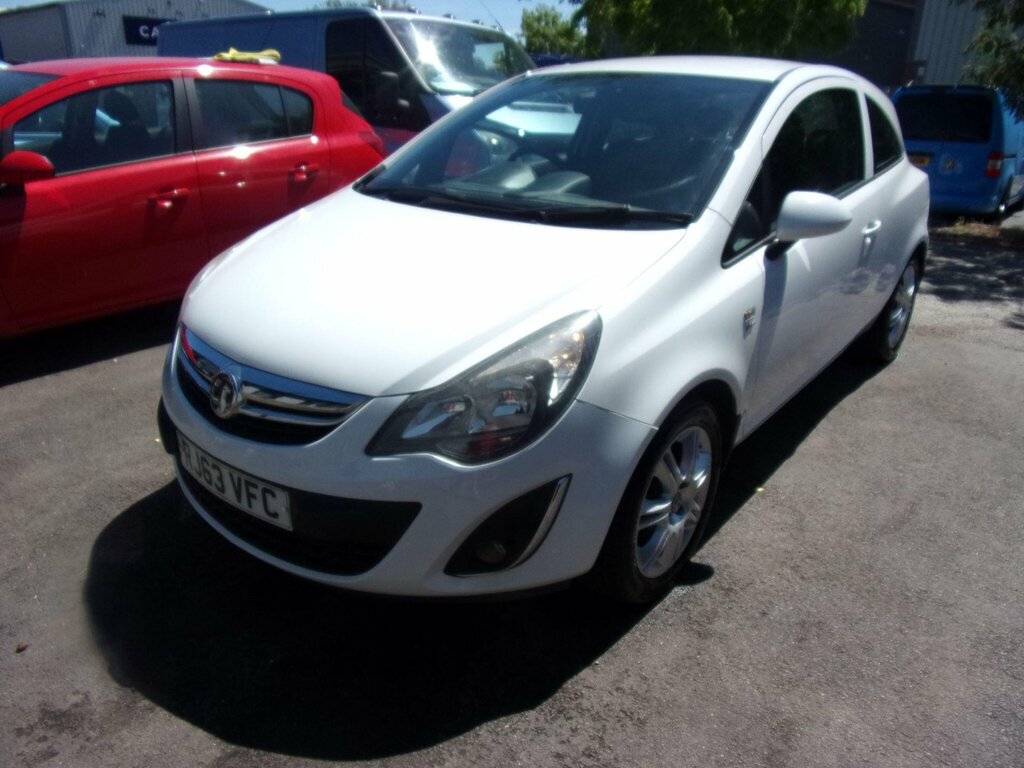 Vauxhall Corsa 1.2 16V Energy Euro 5 Ac RJ63VFC White #6