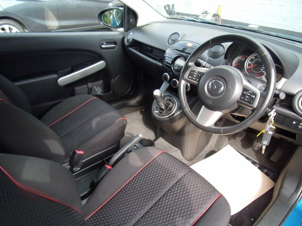 Mazda 2 1.3 Venture Euro 5 Black #10