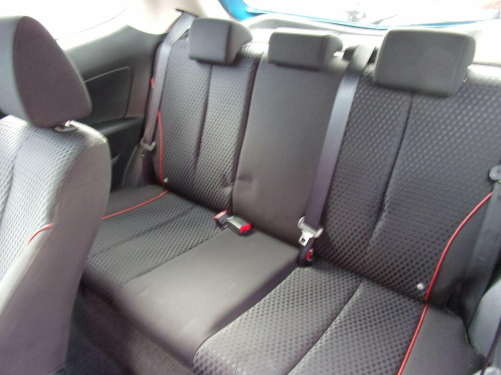 Mazda 2 1.3 Venture Euro 5 Black #8