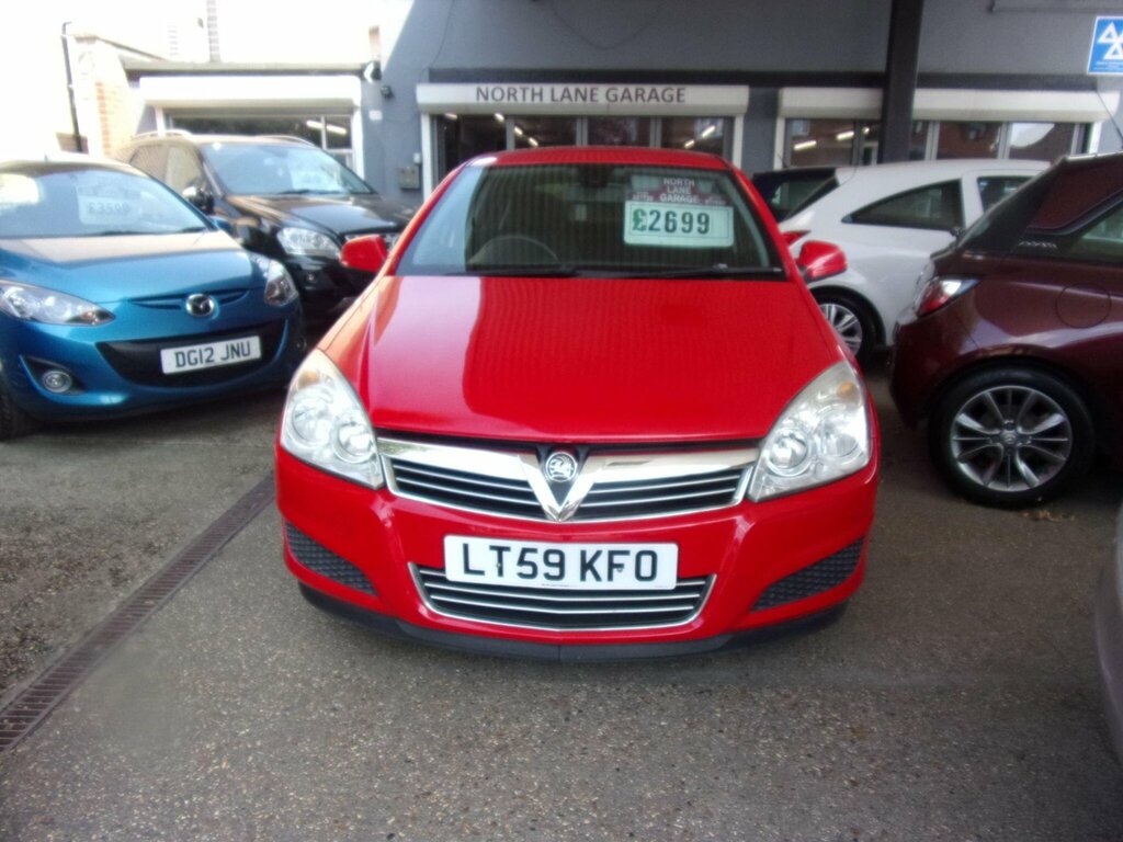 Vauxhall Astra 1.4I 16V Active Red