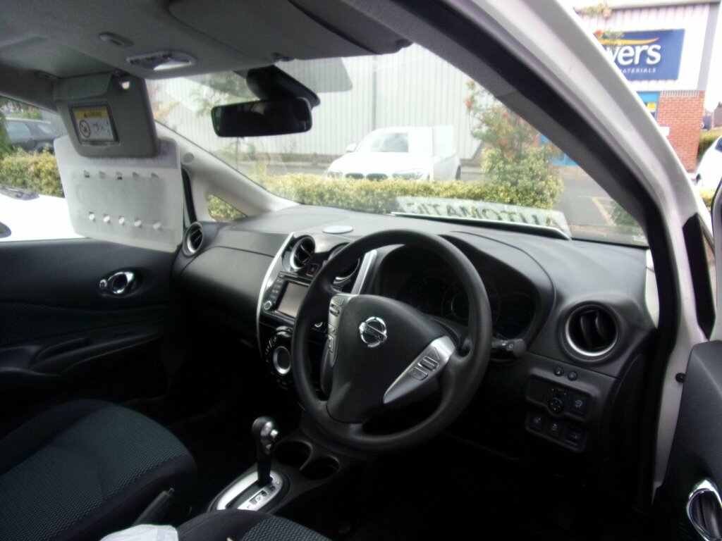 Nissan Note 1.2 Dig-s Acenta Premium Cvt Euro 5 Ss White #4