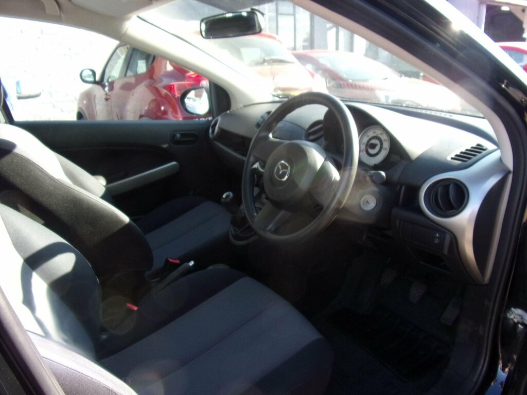 Mazda 2 1.3 Ts Euro 4 Black #3