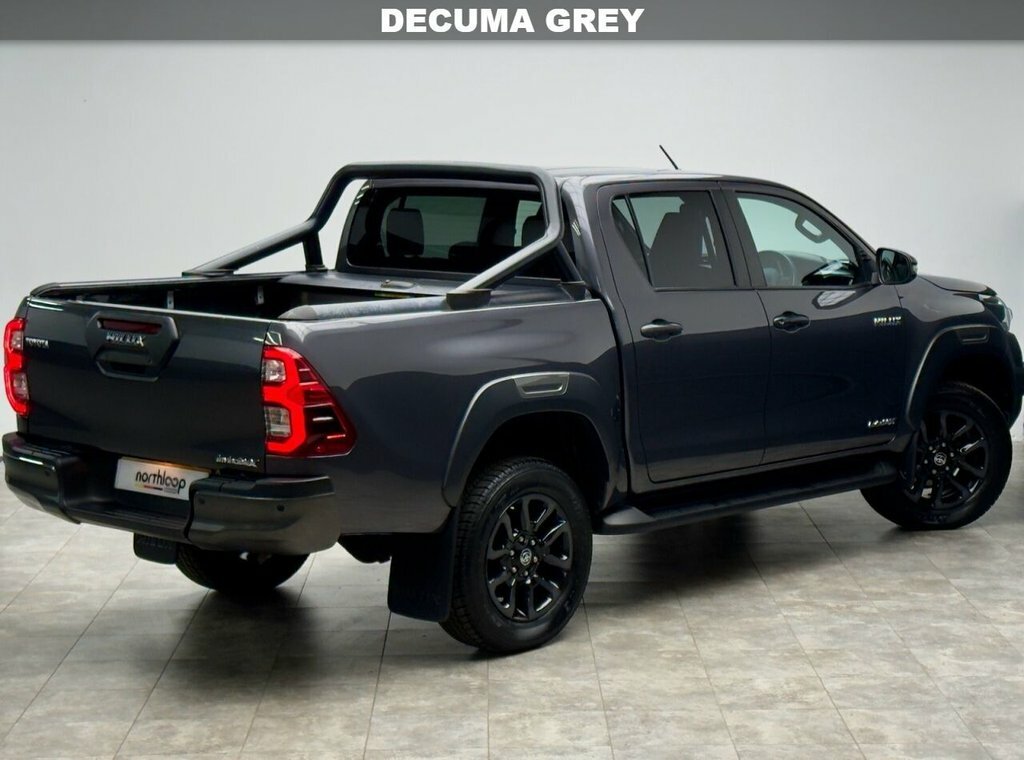 Toyota HILUX 2.8L Invincible X Grey #3