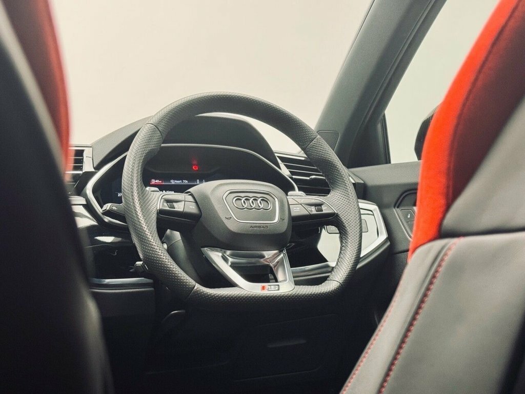 Audi RS Q3 2.5L Null Green #33