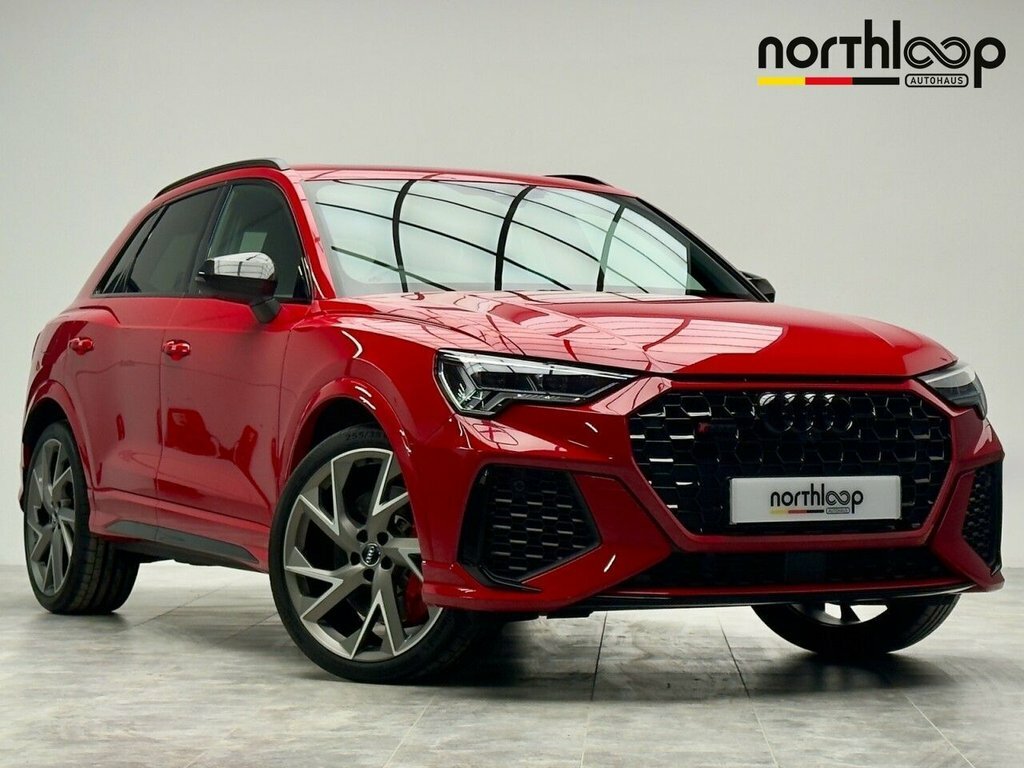 Audi RS Q3 2.5L Vorsprung Red