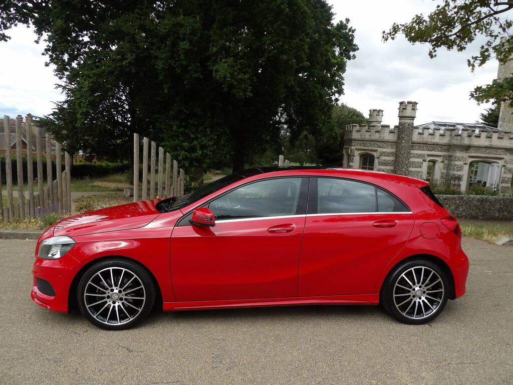 Mercedes-Benz A Class 2.1 A200 Cdi Amg Sport Hatchback 7G-dct Red #5