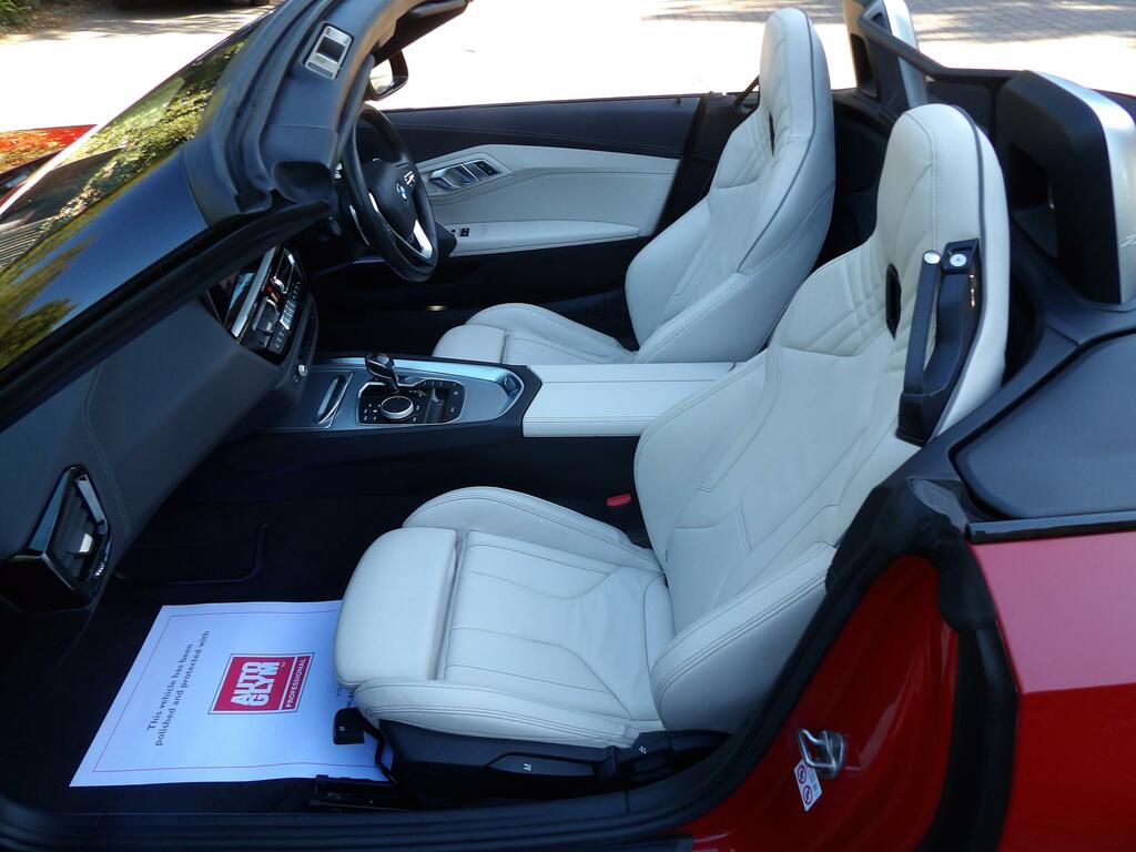 BMW Z4 2.0 20I Sport Convertible Sdrive E Red #3