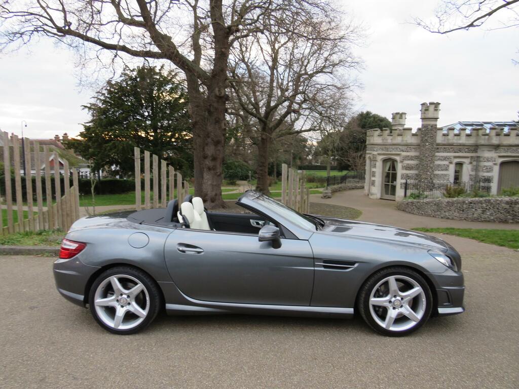 Mercedes-Benz SLK Amg Sport White #10
