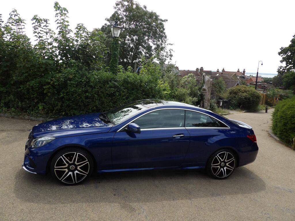 Mercedes-Benz E Class 3.0 E350d V6 Amg Line Edition Premium Coupe Blue #4