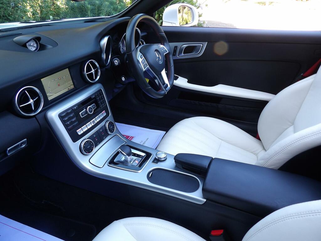 Mercedes-Benz SLK 2.0 Slk200 Amg Sport Convertible G-tron White #5